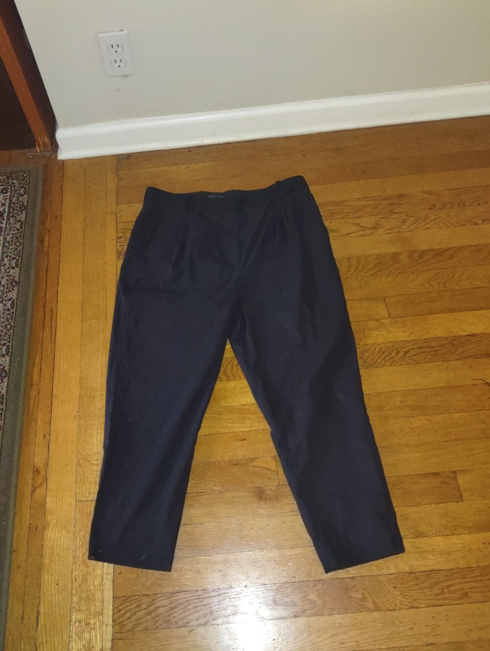 Rag & Bone relaxed fit black ankle slacks size 8 Business Casual Office